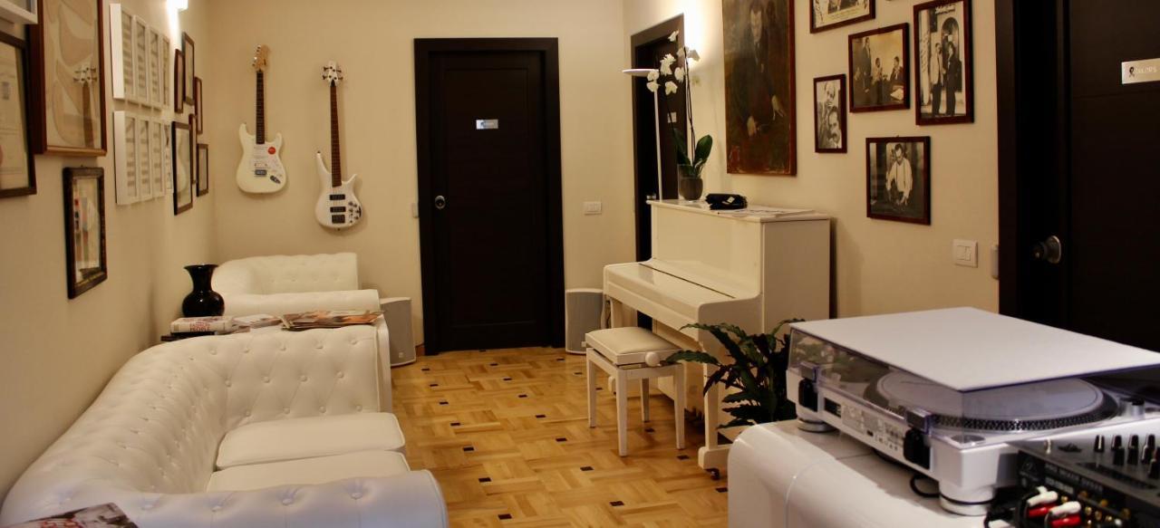 Atelier Musicale Suites Rome Extérieur photo